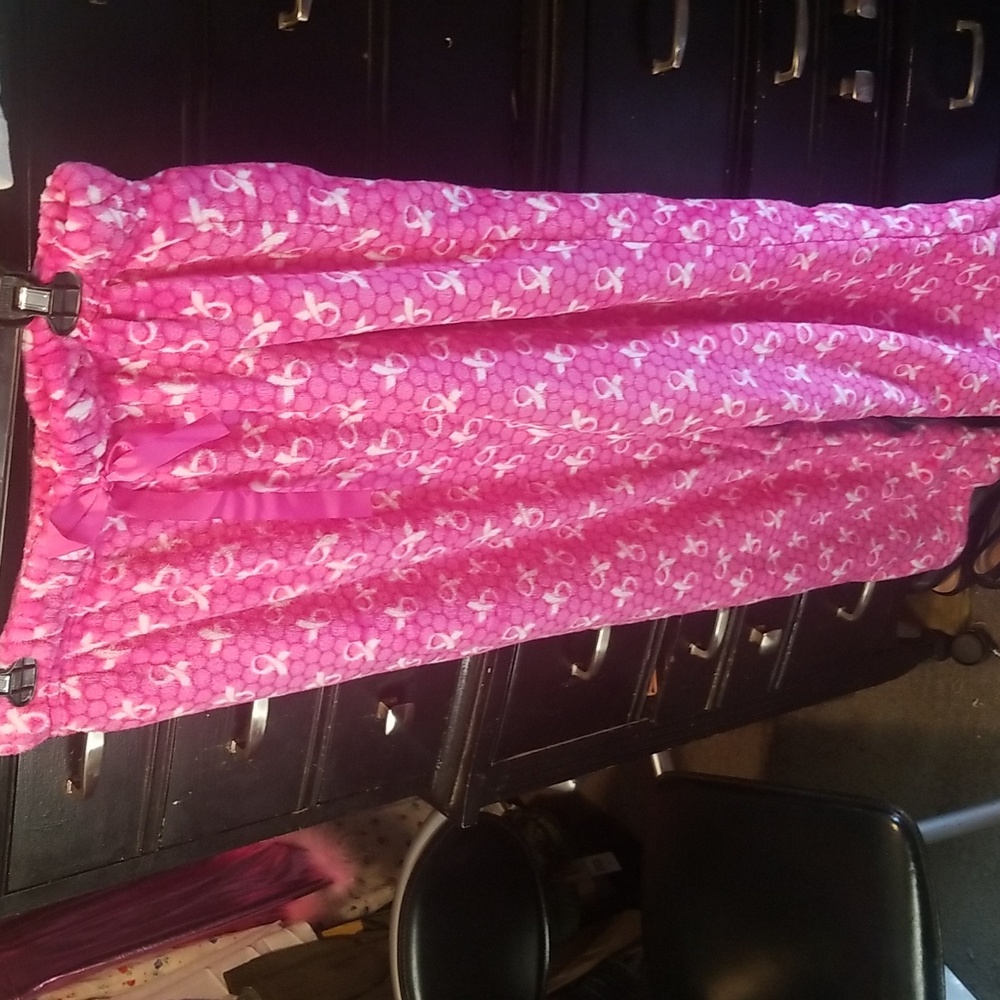 Hotel Spa Velvet Pants Breast Cancer Ribbons NWT $30 Retail